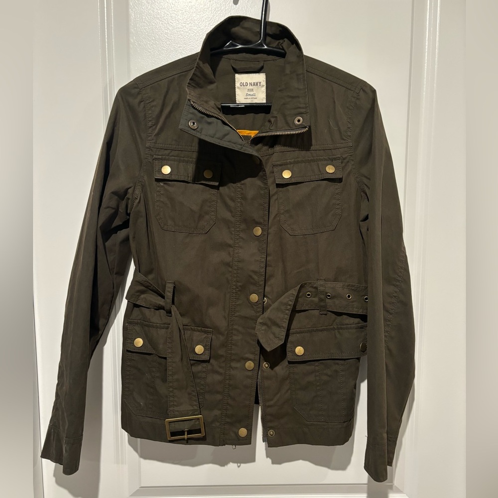Old navy jacket, never worn, green